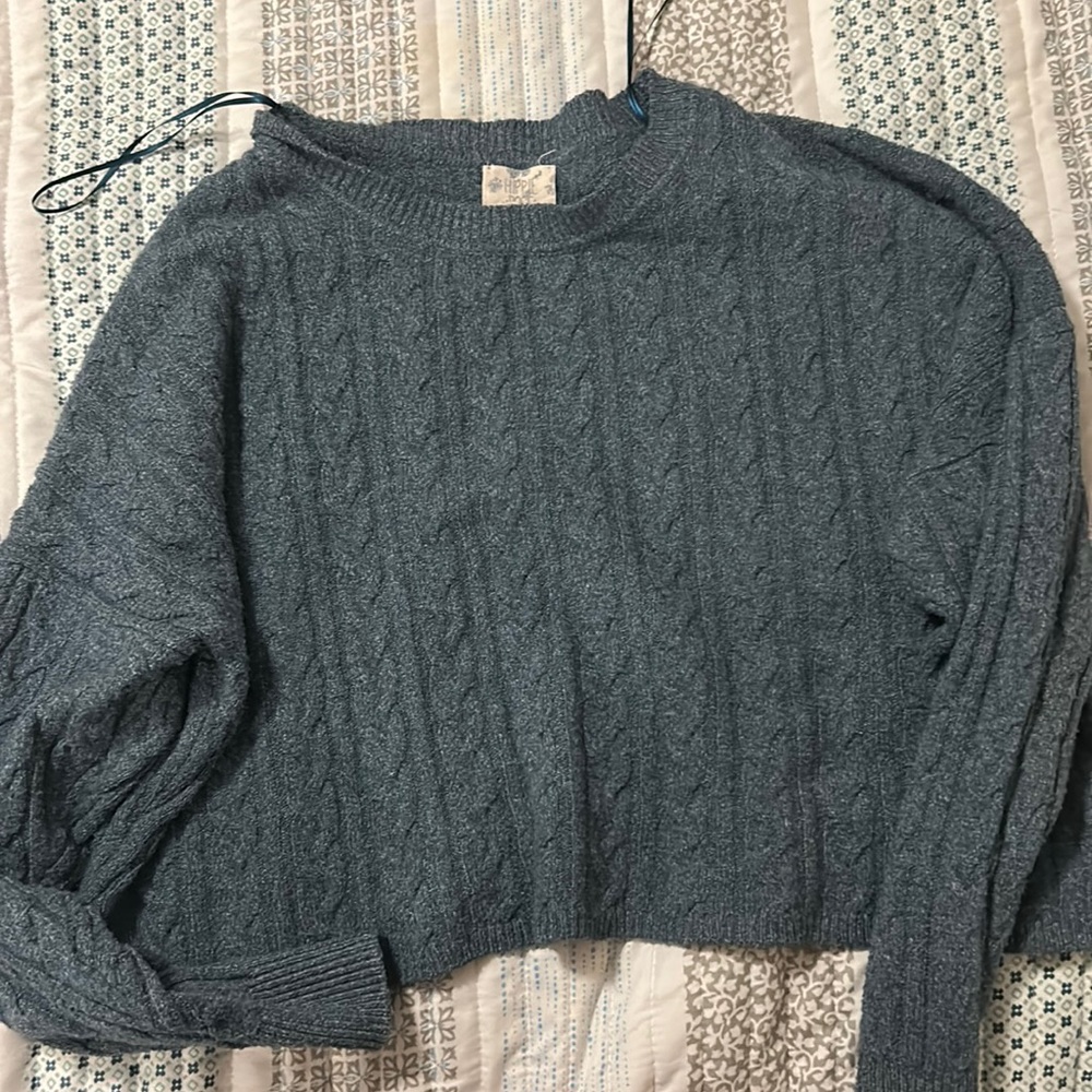 Hippie rose cropped blue sweater